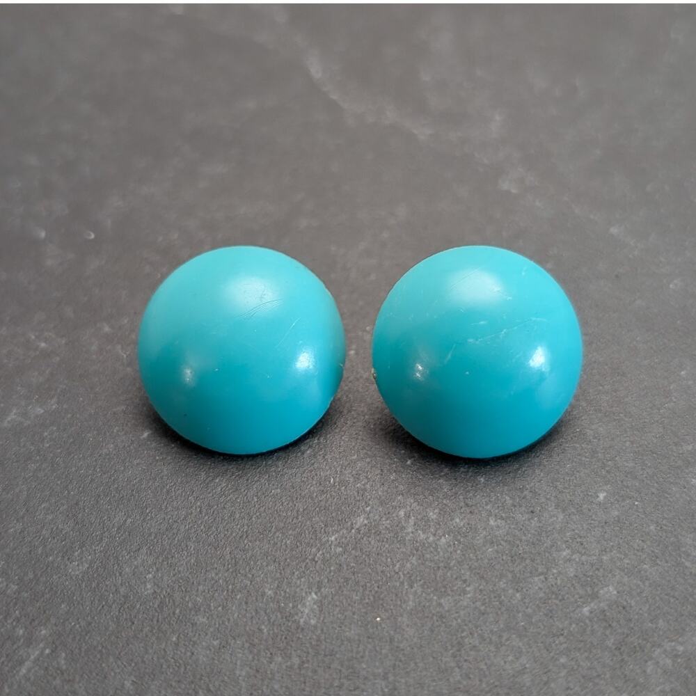 Vintage Clip On Earrings Light Blue/Turquoise Tone Domed Circle Retro